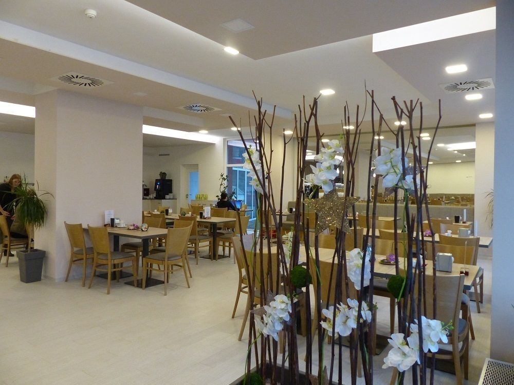 Prometheus Hotel Бърно Екстериор снимка