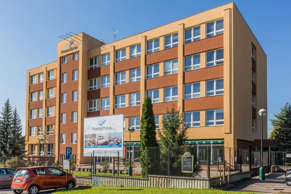 Prometheus Hotel Бърно Екстериор снимка