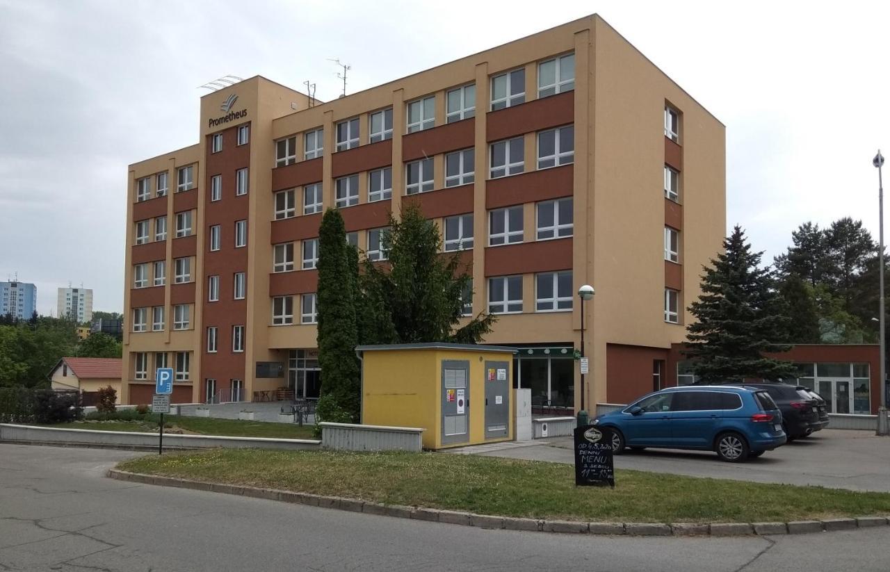 Prometheus Hotel Бърно Екстериор снимка