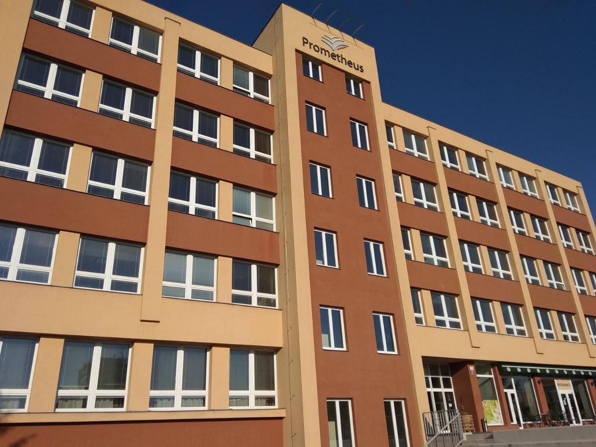 Prometheus Hotel Бърно Екстериор снимка